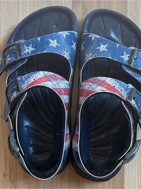 Birkenstock Kids Patriotic Blue & Red Star Sandals size 12.5